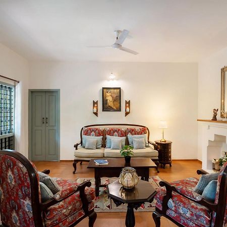 Stayvista At Catherine Cottage With Heater & Board Game Munnar Eksteriør billede