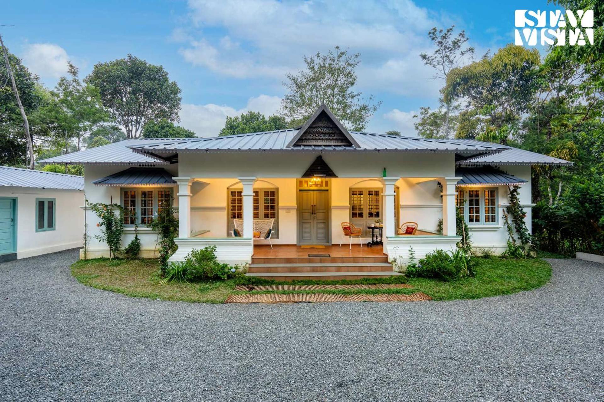 Stayvista At Catherine Cottage With Heater & Board Game Munnar Eksteriør billede